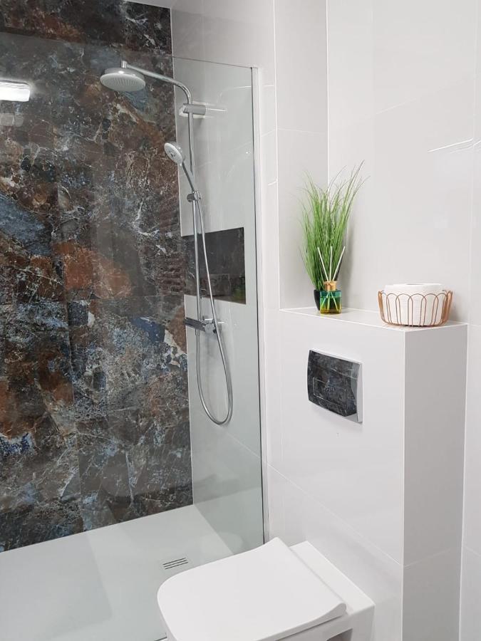 Apartament City View Wes Quality Suite Poznan Exterior foto